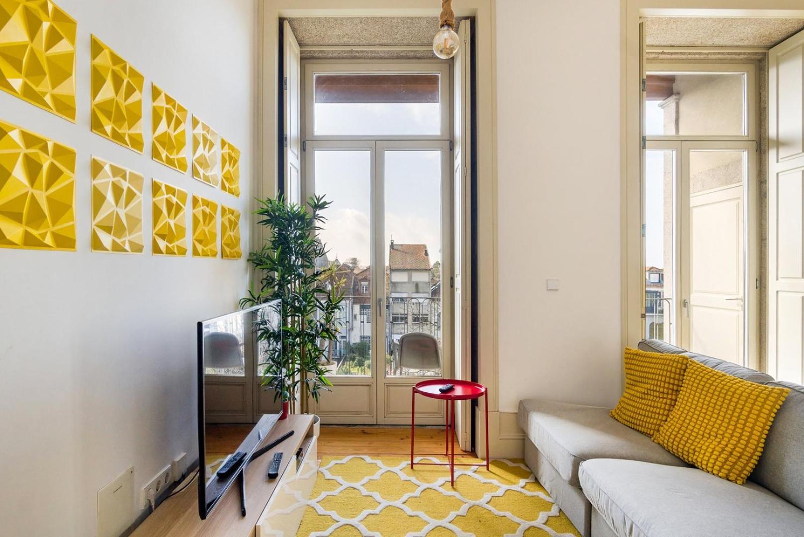 Апартаменты Guestready - Urban Oasis With Private Balcony Порту Экстерьер фото